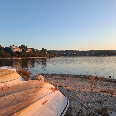 Apartmani Orhideja Gornji Karin Bagian luar foto