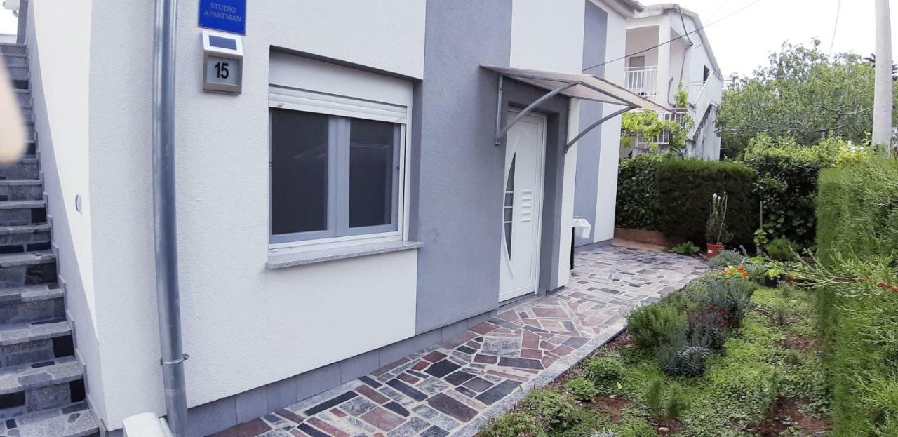 Apartmani Orhideja Gornji Karin Bagian luar foto